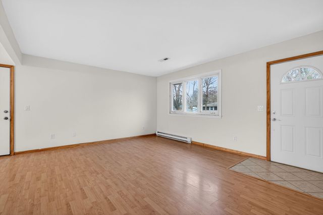 1620 Bluebird Lane, Lowell, IN 46356