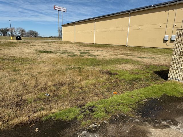 571 Pinson Road, Forney, TX 75126