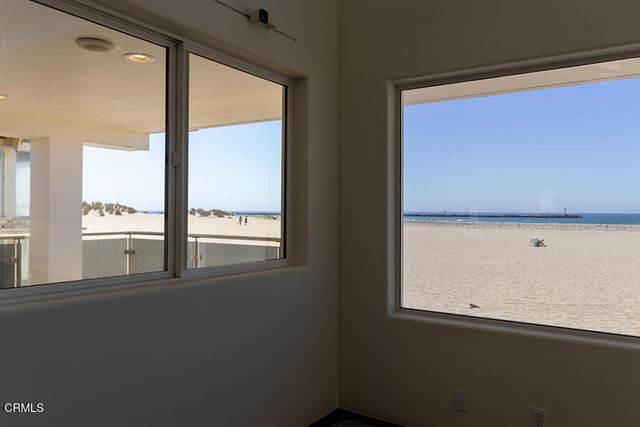 3405 Ocean Drive, Oxnard, CA 93035