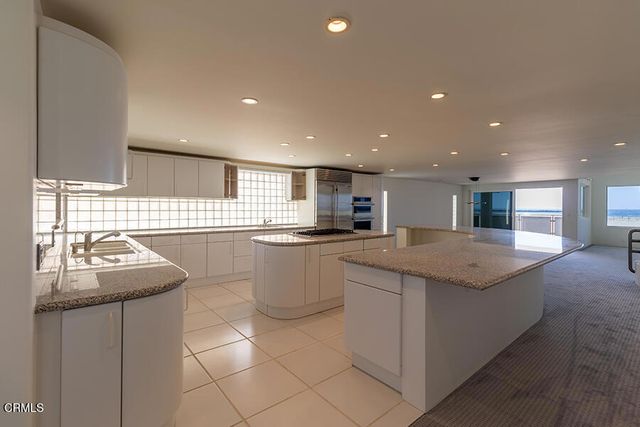 3405 Ocean Drive, Oxnard, CA 93035