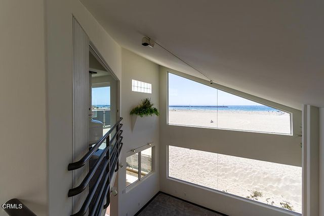 3405 Ocean Drive, Oxnard, CA 93035
