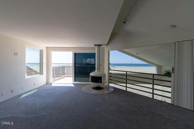3405 Ocean Drive, Oxnard, CA 93035