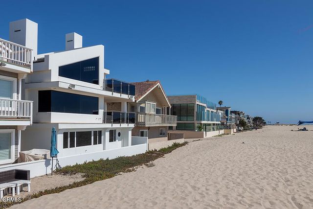 3405 Ocean Drive, Oxnard, CA 93035