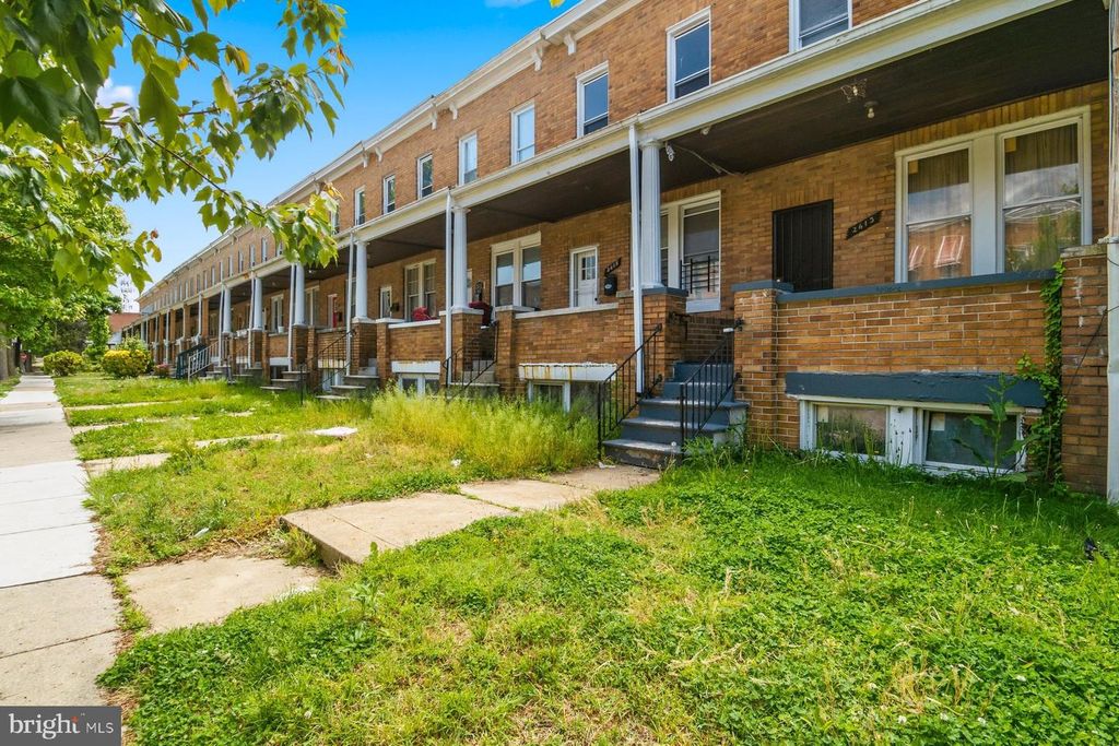 Image 2 of property listing at 2613 BERYL AVE, Baltimore, MD 21205