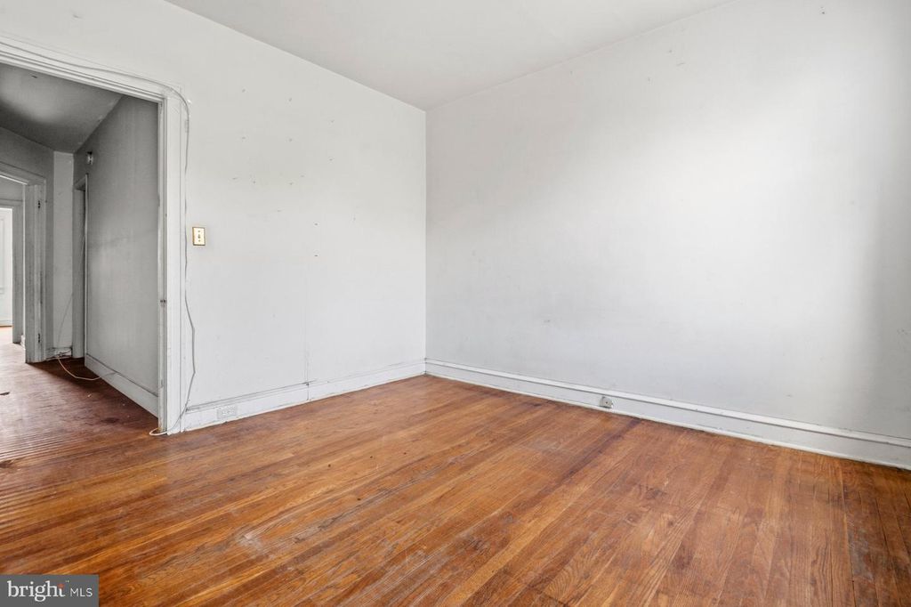 Image 20 of property listing at 2613 BERYL AVE, Baltimore, MD 21205