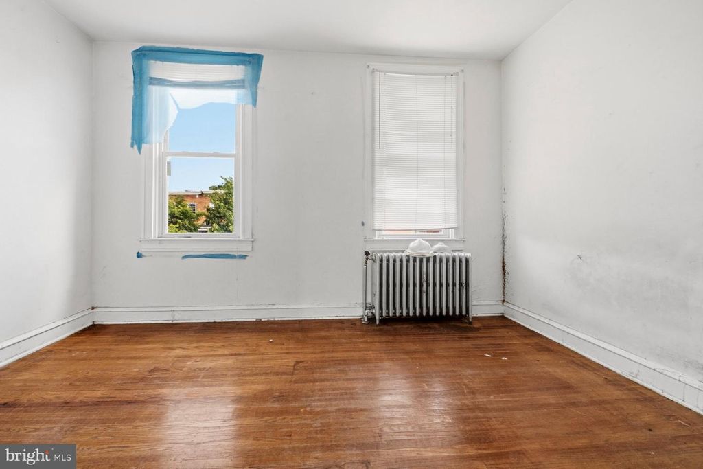 Image 21 of property listing at 2613 BERYL AVE, Baltimore, MD 21205