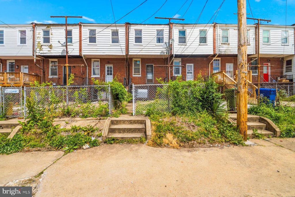 Image 4 of property listing at 2613 BERYL AVE, Baltimore, MD 21205