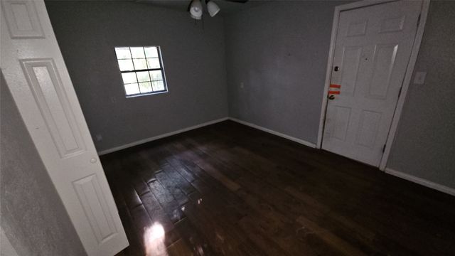 7213 Pawnee Trail, Lake Worth, TX 76135