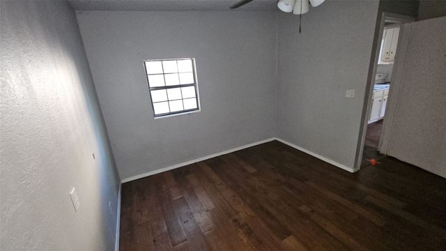 7213 Pawnee Trail, Lake Worth, TX 76135