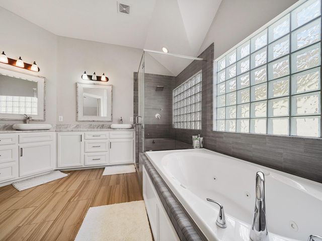 526 Westcross Street, Houston, TX 77018