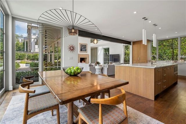 123 Peachtree Circle, Atlanta, GA 30309