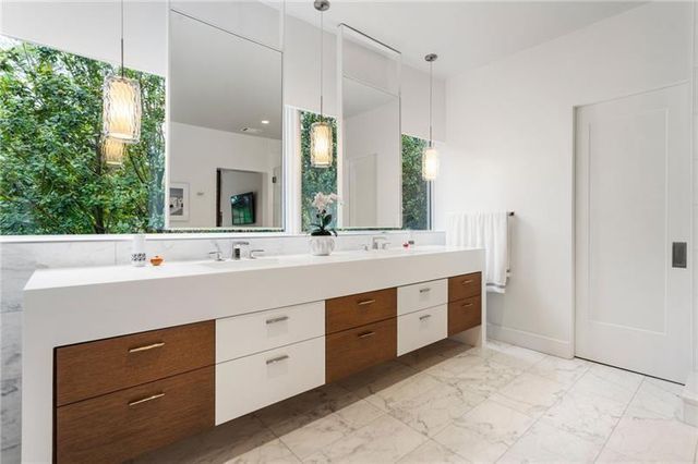 123 Peachtree Circle, Atlanta, GA 30309