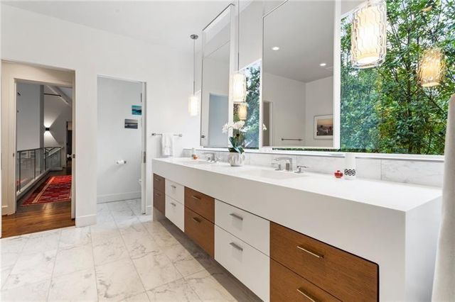 123 Peachtree Circle, Atlanta, GA 30309