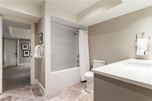 123 Peachtree Circle, Atlanta, GA 30309