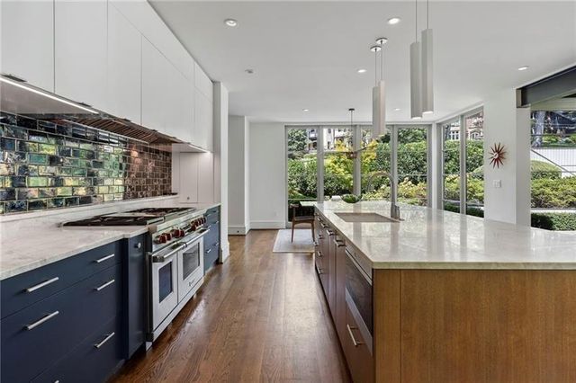 123 Peachtree Circle, Atlanta, GA 30309