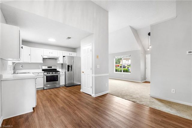 3921 Quillmark Court, Winston-salem, NC 27127