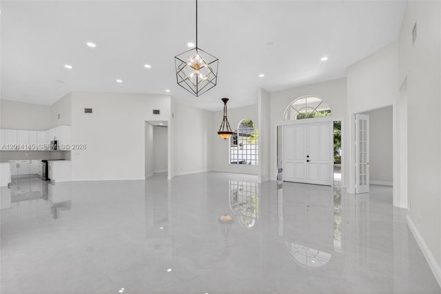 19558 Red Gum Trl, Jupiter, FL 33458