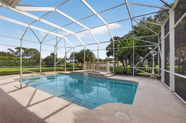 19558 Red Gum Trl, Jupiter, FL 33458