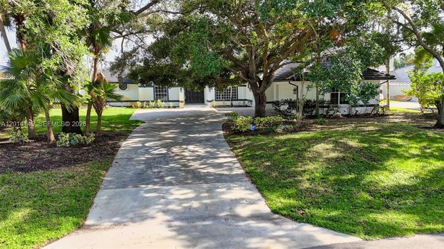 19558 Red Gum Trl, Jupiter, FL 33458
