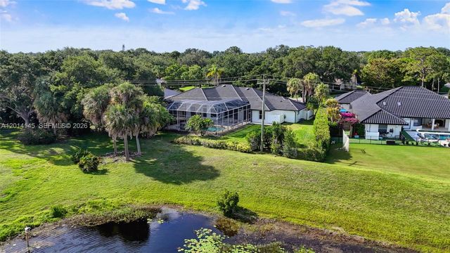 19558 Red Gum Trl, Jupiter, FL 33458