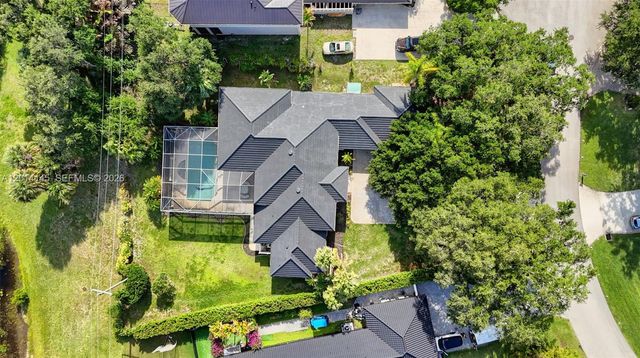 19558 Red Gum Trl, Jupiter, FL 33458