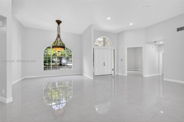 19558 Red Gum Trl, Jupiter, FL 33458