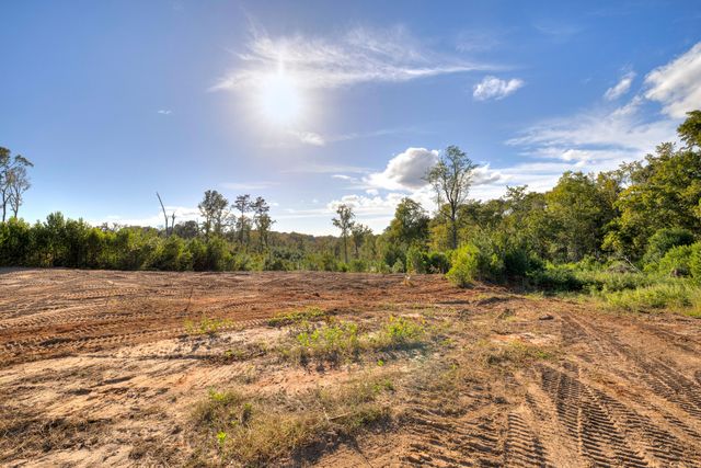 3140 Peach Orchard Road, Dalzell, SC 29040