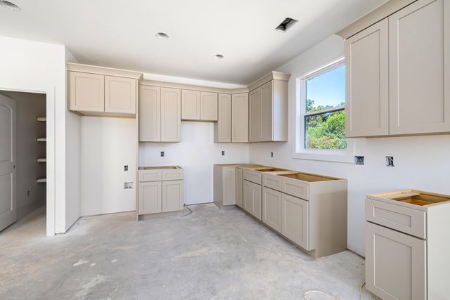 3140 Peach Orchard Road, Dalzell, SC 29040