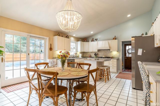 3920 S Deerfield Drive, Bloomington, IN 47401