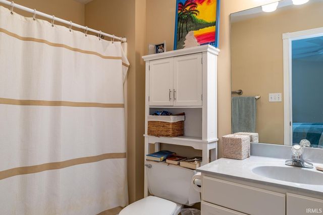 3920 S Deerfield Drive, Bloomington, IN 47401