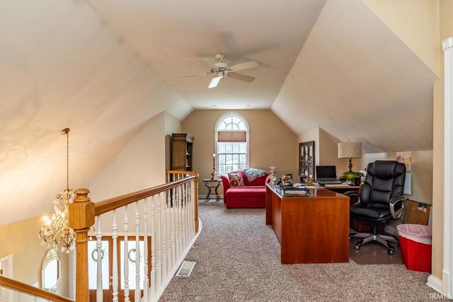 3920 S Deerfield Drive, Bloomington, IN 47401