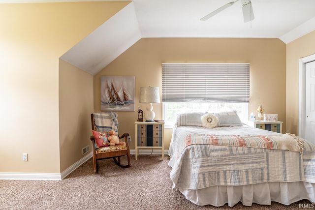 3920 S Deerfield Drive, Bloomington, IN 47401