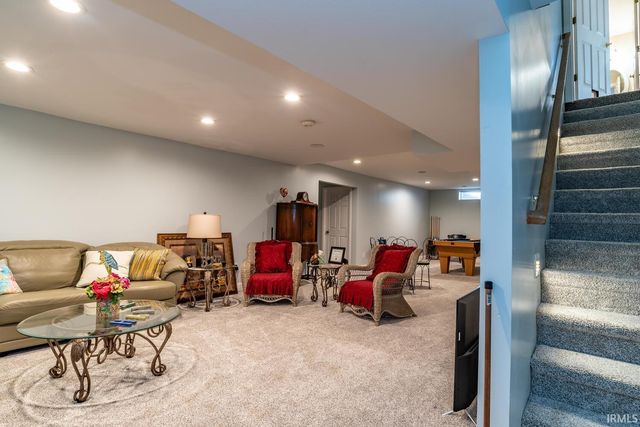 3920 S Deerfield Drive, Bloomington, IN 47401