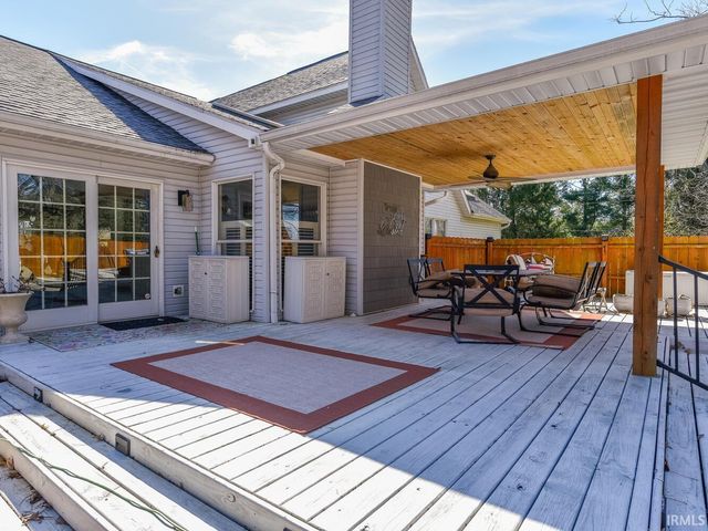 3920 S Deerfield Drive, Bloomington, IN 47401