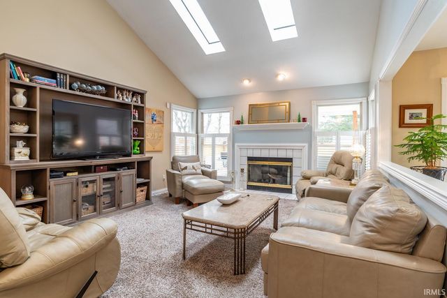 3920 S Deerfield Drive, Bloomington, IN 47401