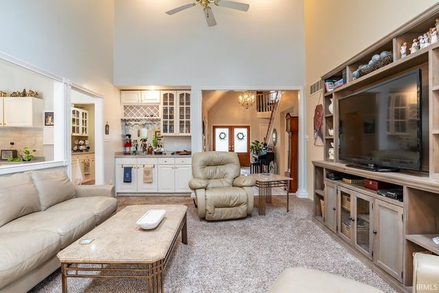 3920 S Deerfield Drive, Bloomington, IN 47401