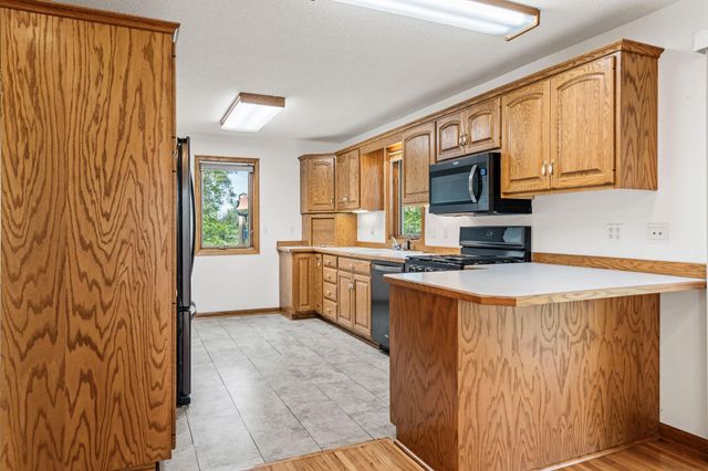24975 Mower Freeborn Road, Austin, MN 55912