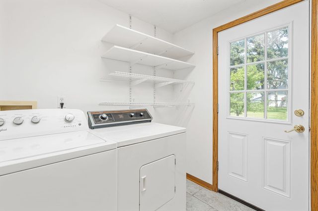 24975 Mower Freeborn Road, Austin, MN 55912