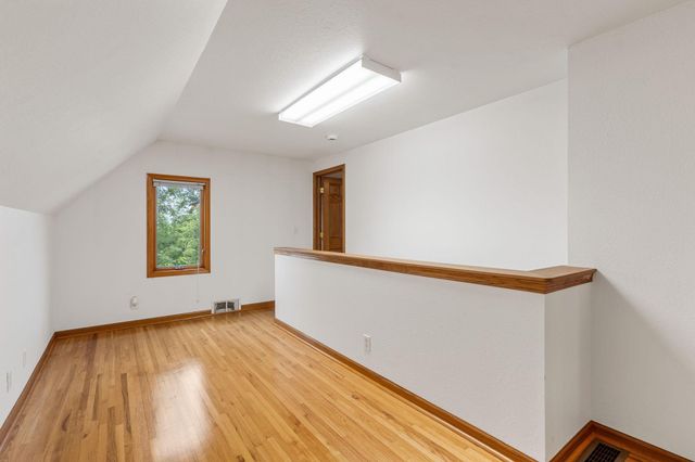 24975 Mower Freeborn Road, Austin, MN 55912