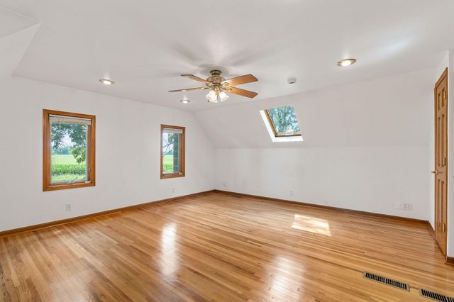 24975 Mower Freeborn Road, Austin, MN 55912