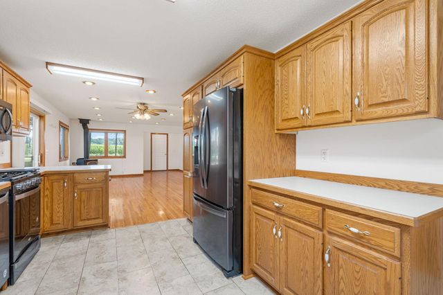24975 Mower Freeborn Road, Austin, MN 55912