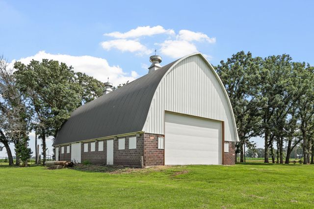 24975 Mower Freeborn Road, Austin, MN 55912