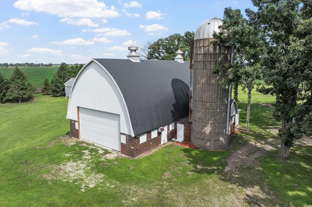 24975 Mower Freeborn Road, Austin, MN 55912