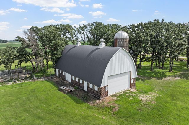 24975 Mower Freeborn Road, Austin, MN 55912