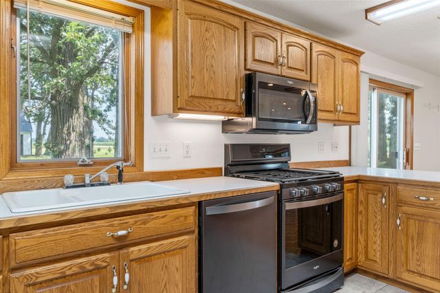 24975 Mower Freeborn Road, Austin, MN 55912