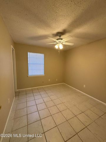 2536 El Viernes Street, Gautier, MS 39553