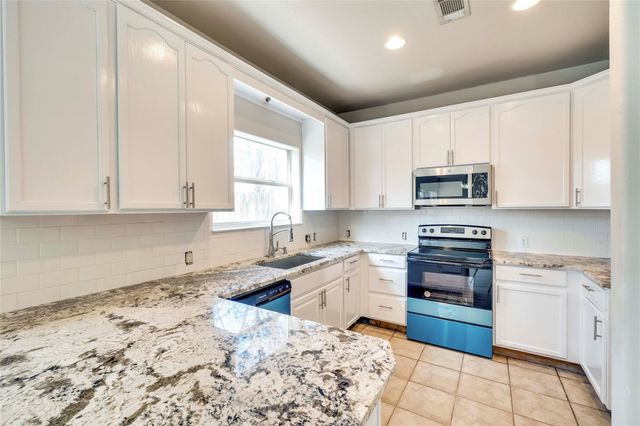 7312 E Ben White BLVD 6, Austin, TX 78741