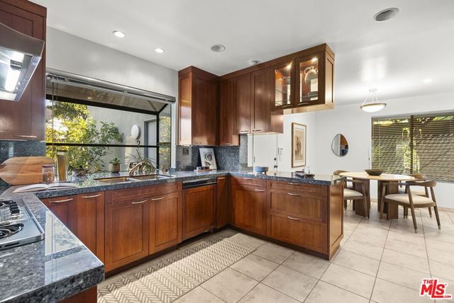 13523 Cheltenham Drive, Sherman Oaks, CA 91423