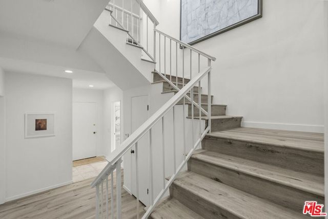 13523 Cheltenham Drive, Sherman Oaks, CA 91423