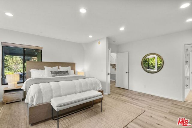 13523 Cheltenham Drive, Sherman Oaks, CA 91423